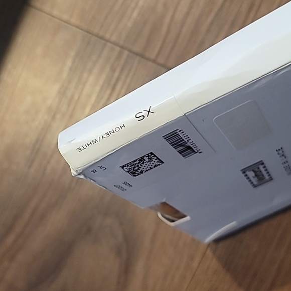 Wolford NUDE 8 LACE Ultra-light & Invisible Stay-up Hony/White New - Picture 4 of 4